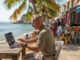 Traumhafter Aufenthalt bei Auswandern nach Djerba mit Arbeit im Strandcafé an der Küste von Djerba, Tunesien.